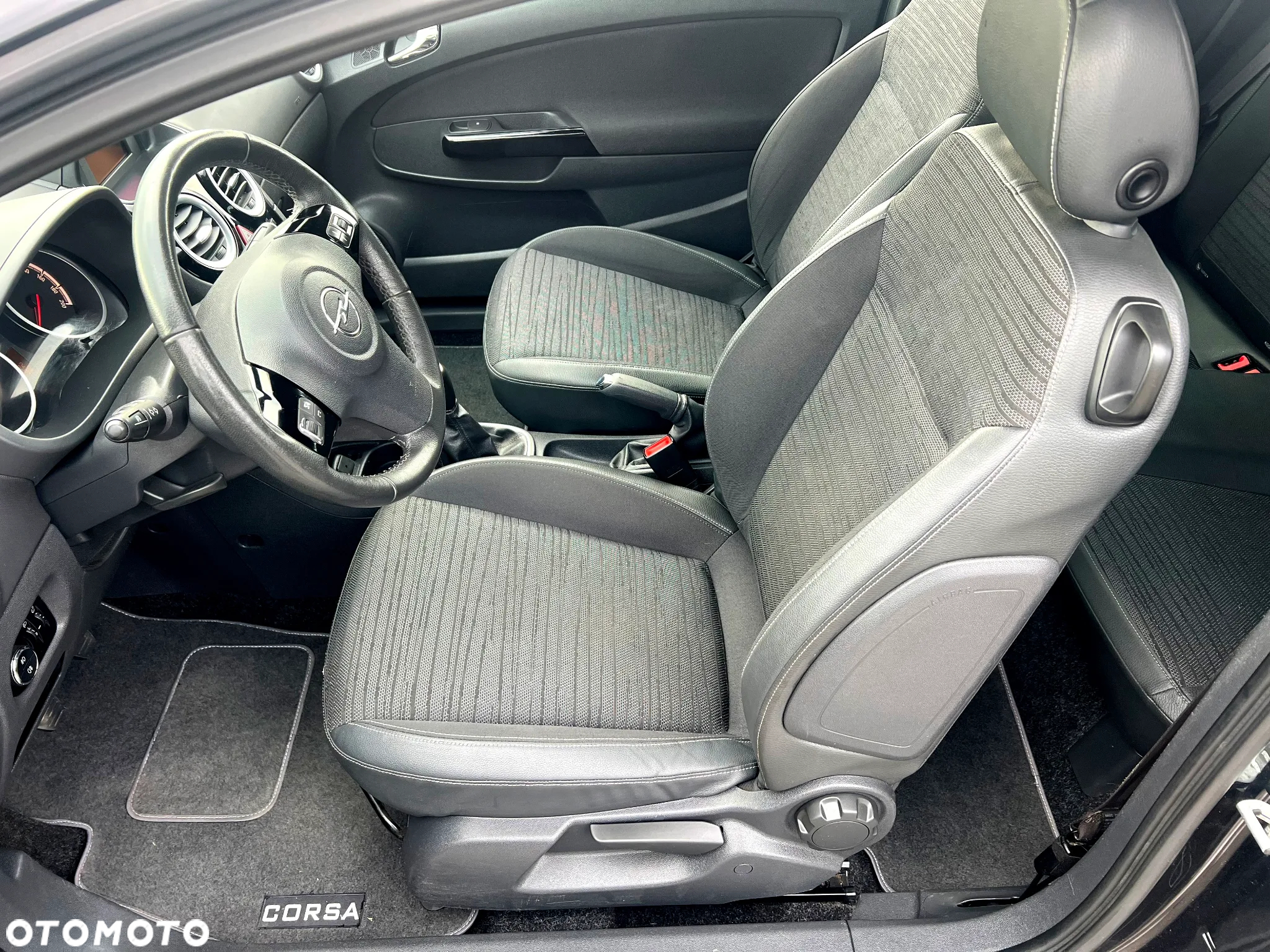 Opel Corsa - 11