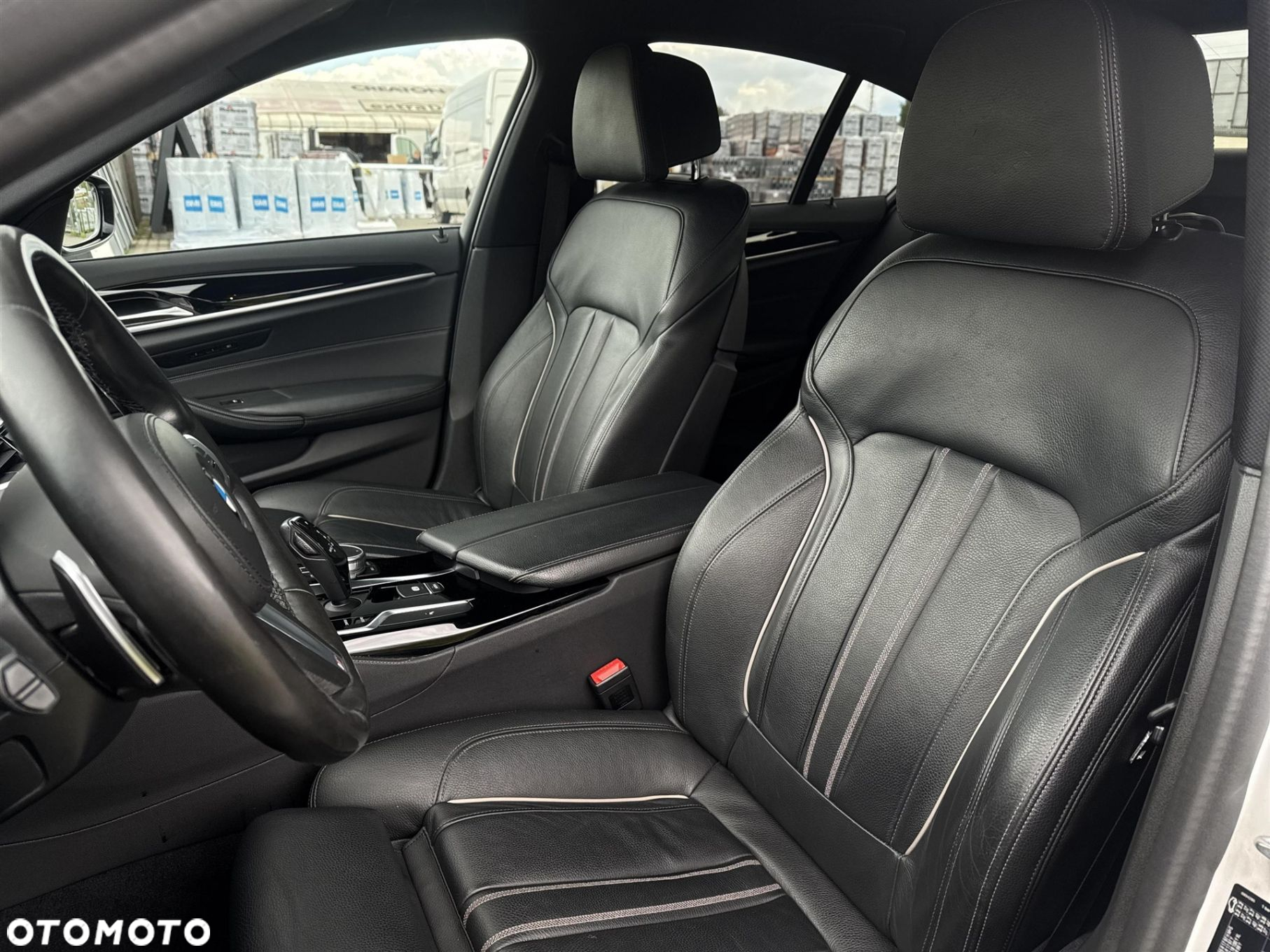 BMW Seria 5 520d xDrive - 9