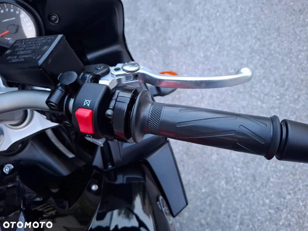 Yamaha FZ - 23