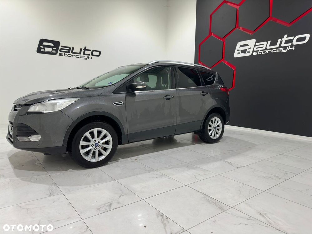 Ford Kuga - 1