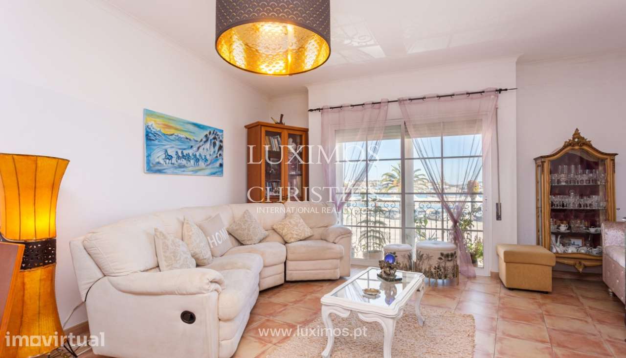 Apartamento T2, com vista mar, para venda, no centro de Lagos, Algarve - Grande imagem: 3/26