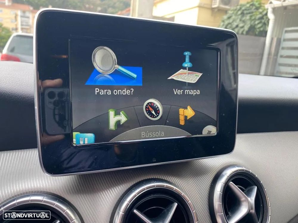 Mercedes-Benz CLA 220 d Shooting Brake Urban Aut. - 21