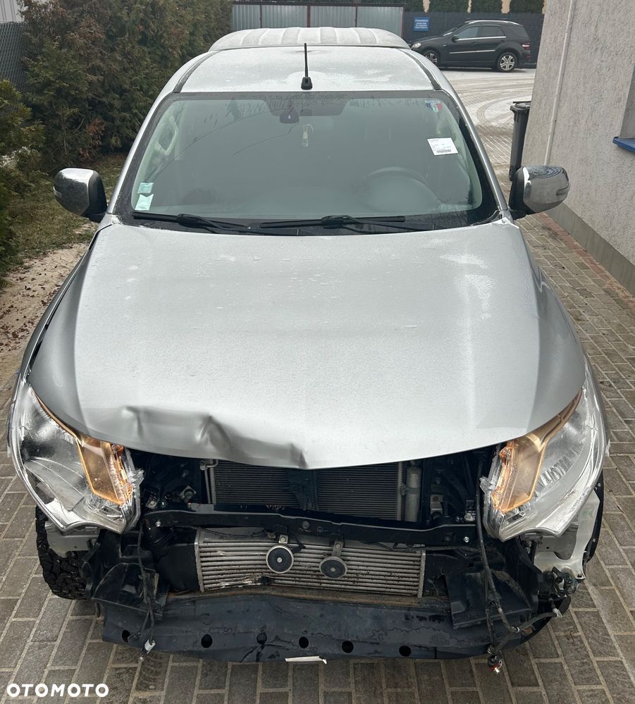 Mitsubishi L200 Pick Up 4x4 S&S Club Cab Diamant Edition - 8