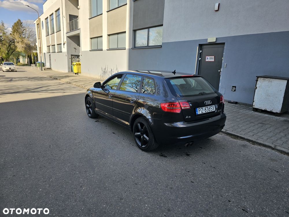 Audi A3 Sportback 2.0 TDI Ambiente - 5