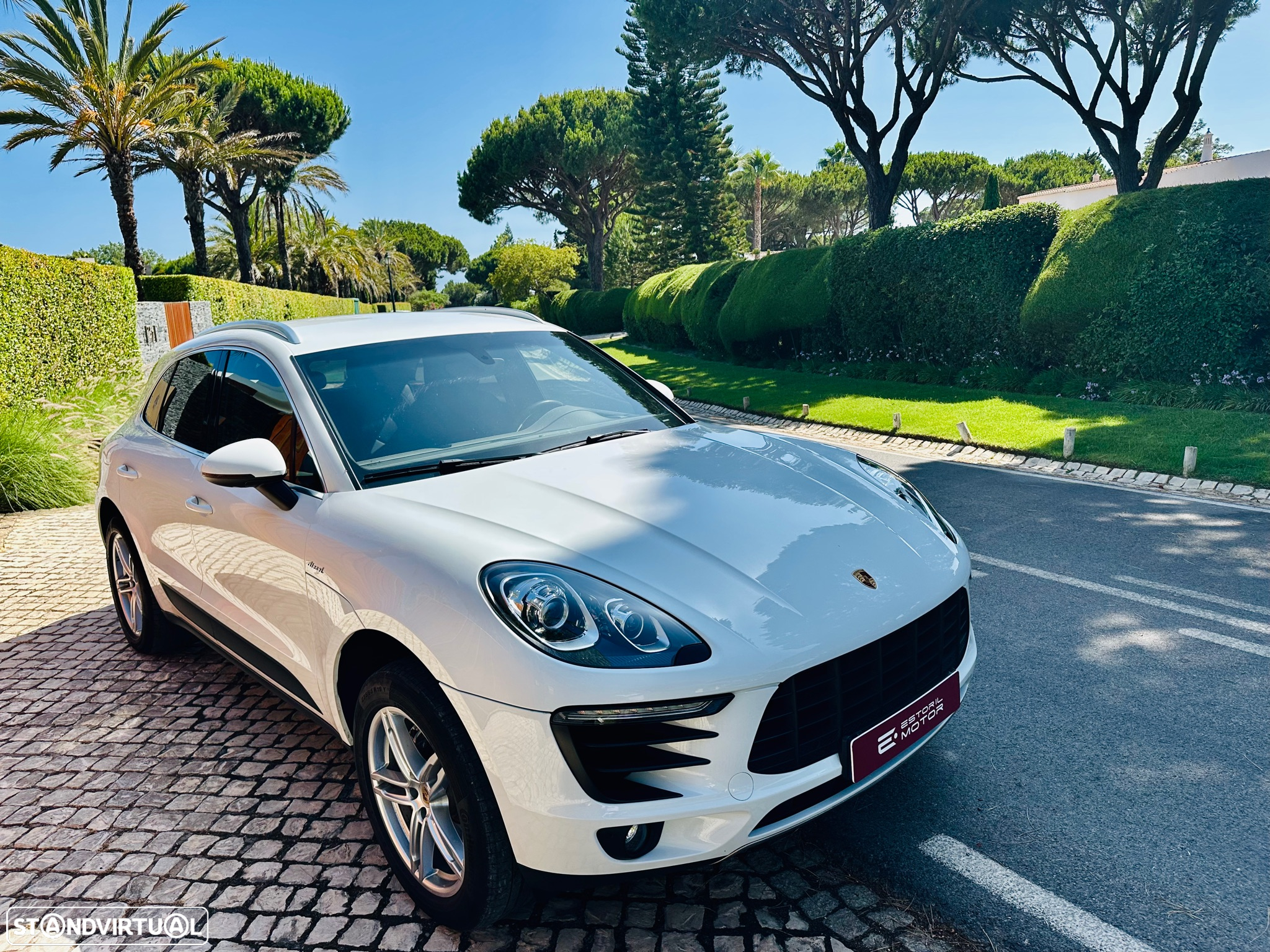 Porsche Macan - 16