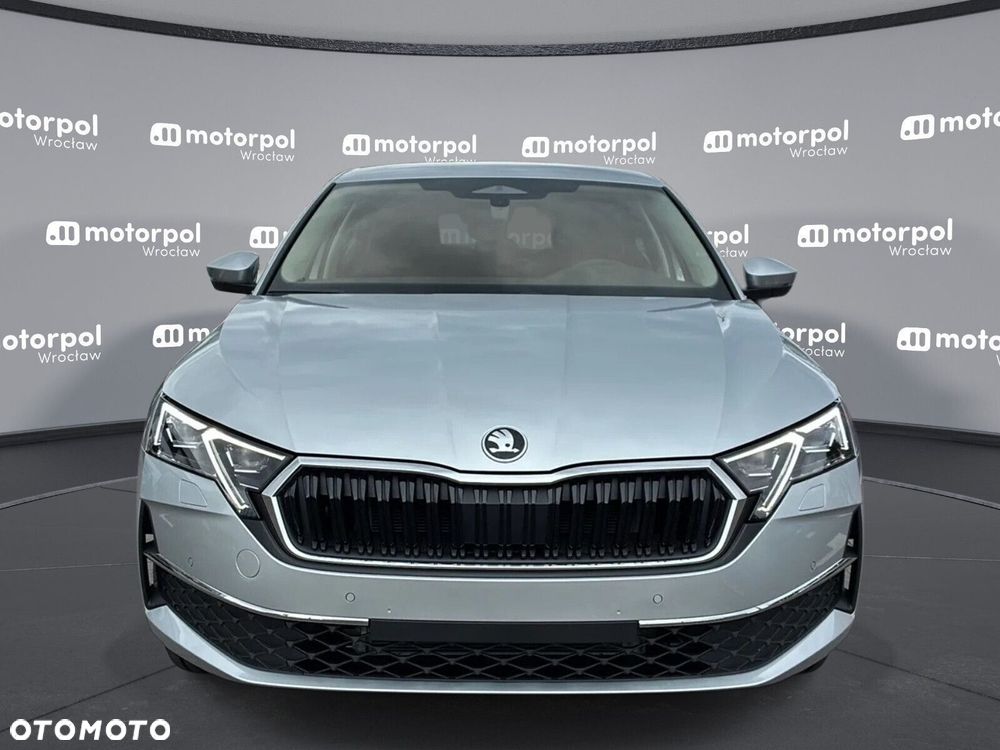 Skoda Octavia - 3