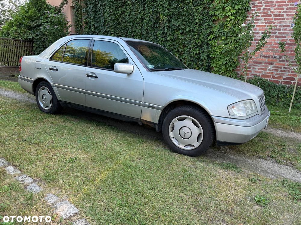 Mercedes-Benz Klasa C - 1