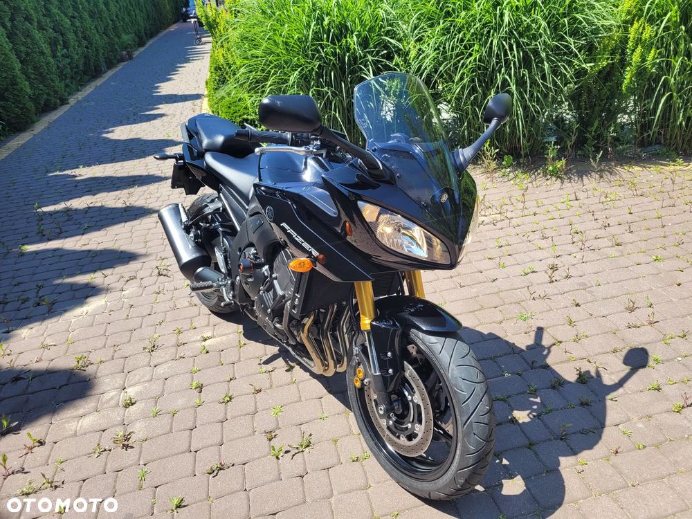 Yamaha FZ8 - 3