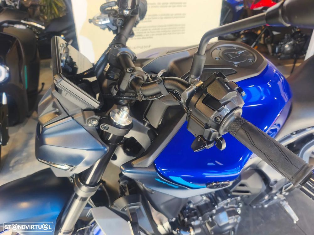 Yamaha MT-09 Y-AMT - 7