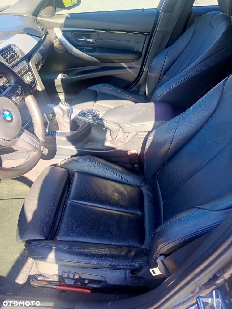BMW Seria 3 320d DPF - 16