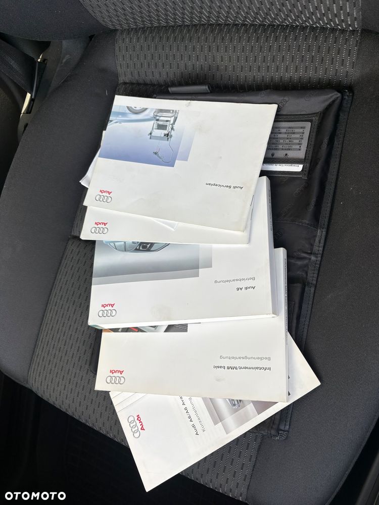 Audi A6 Limousine 2.4 - 14