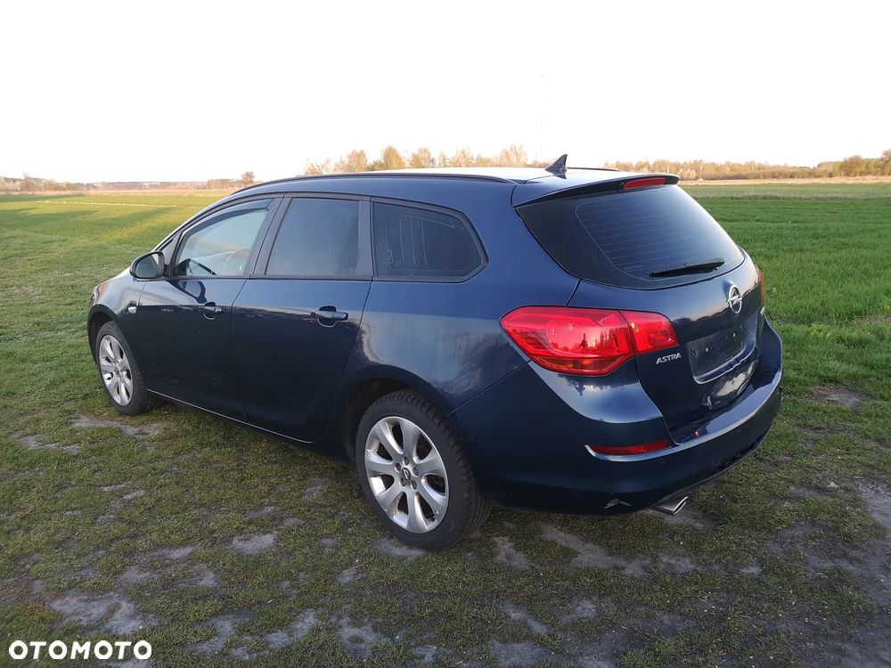 Opel Astra 1.4 Turbo Automatik Edition - 4