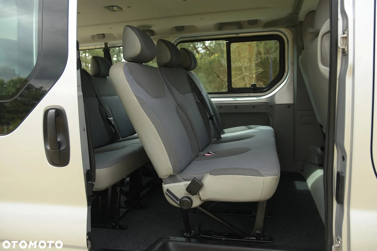 Opel Vivaro - 21