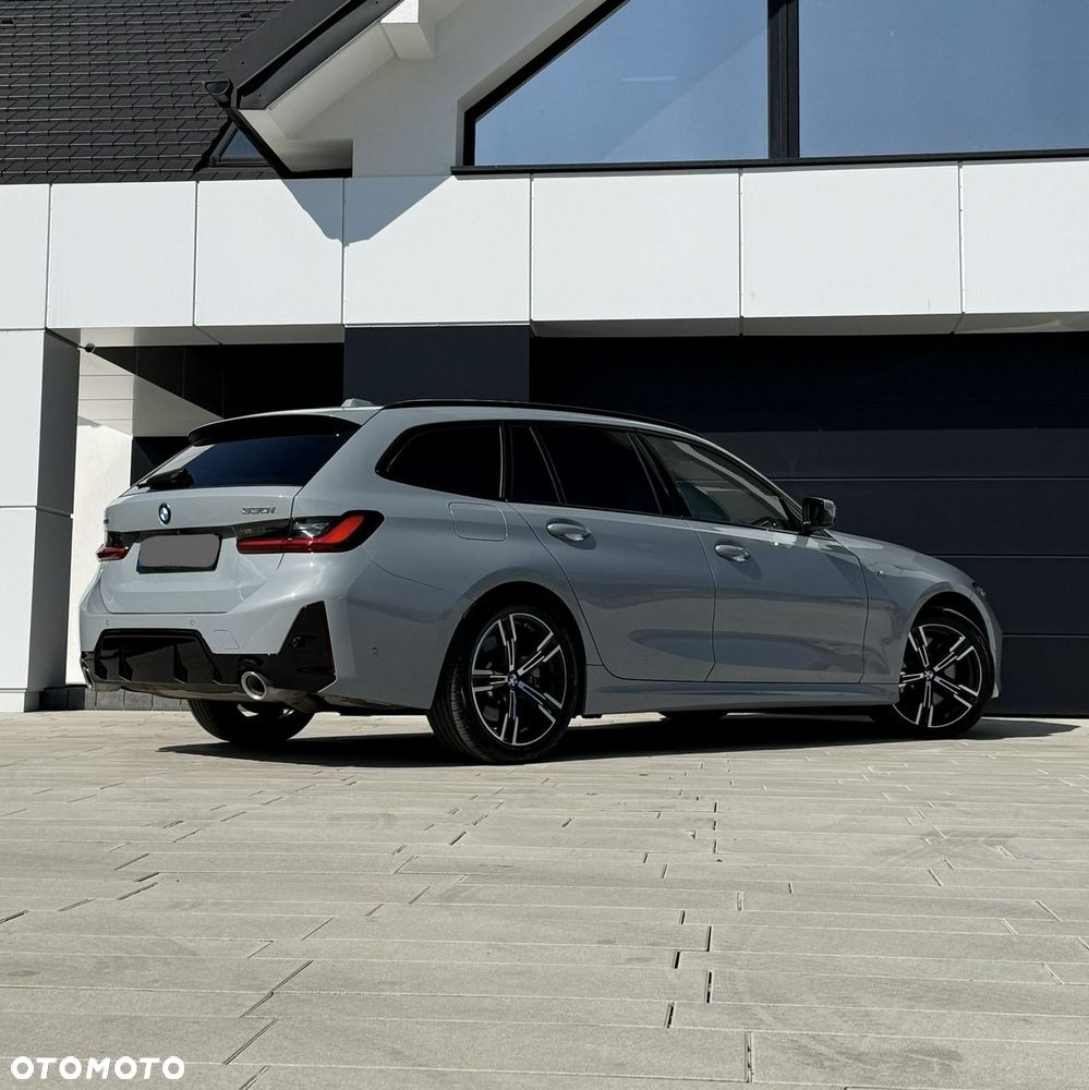 BMW Seria 3 330i xDrive M Sport sport - 40