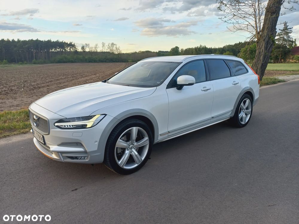 Volvo V90 - 8