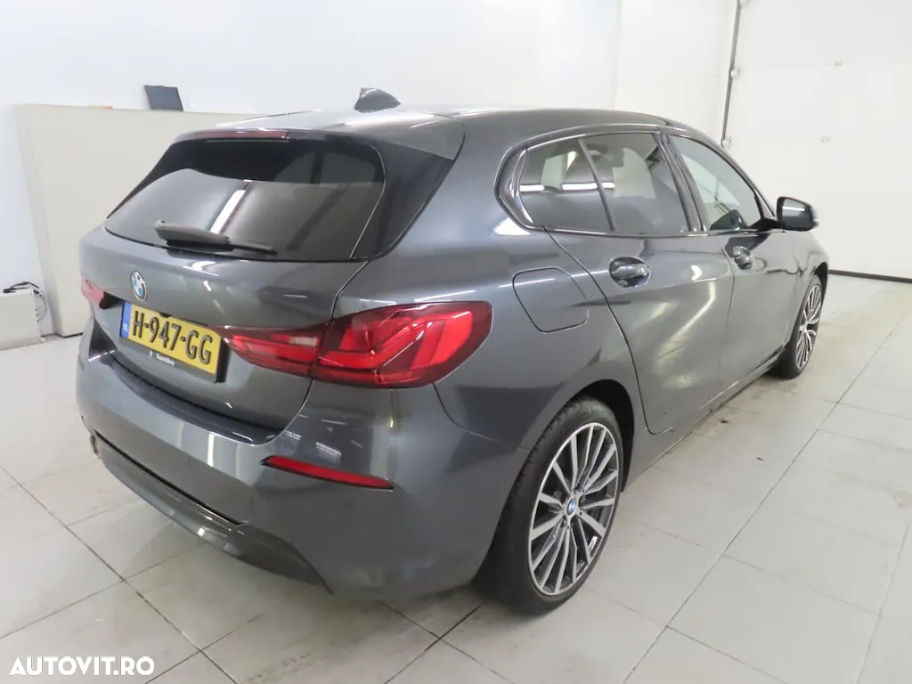 BMW Seria 1 - 2