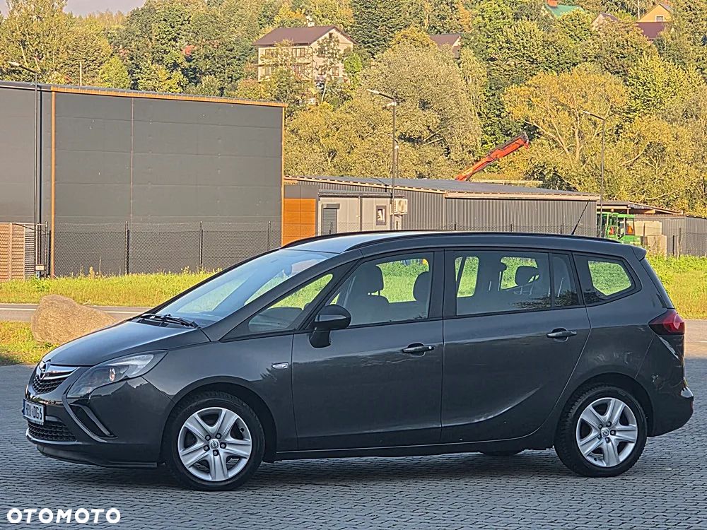 Opel Zafira - 8