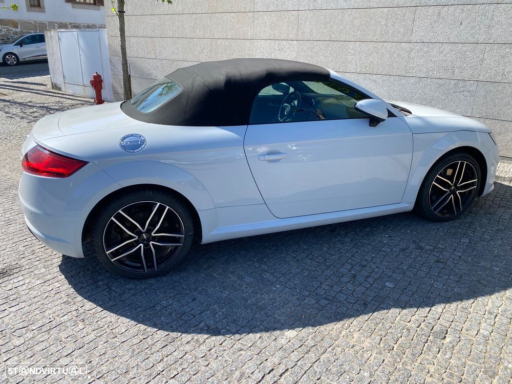 Audi TT Roadster - 15