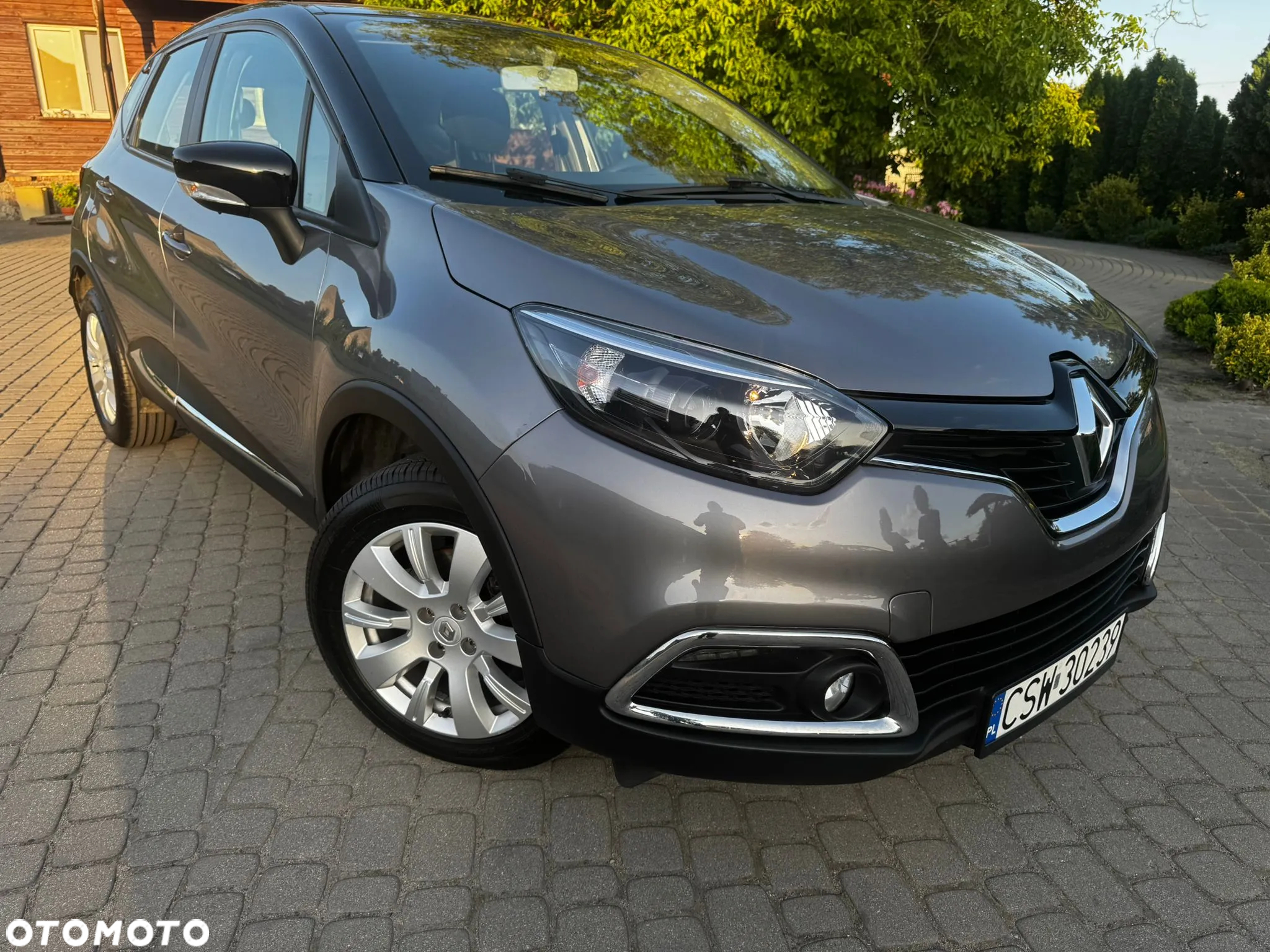 Renault Captur - 15