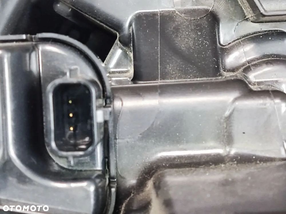 TOYOTA COROLLA E21 HB od 2022r Lampa Przód Prawy - 15