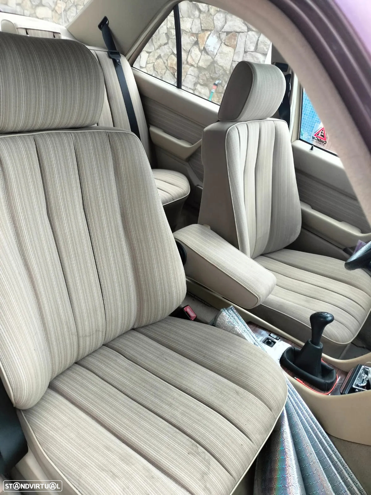 Mercedes-Benz 200 Standard - 16