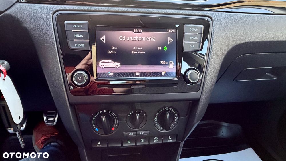 Skoda RAPID Spb 1.0 TSI Ambition - 25