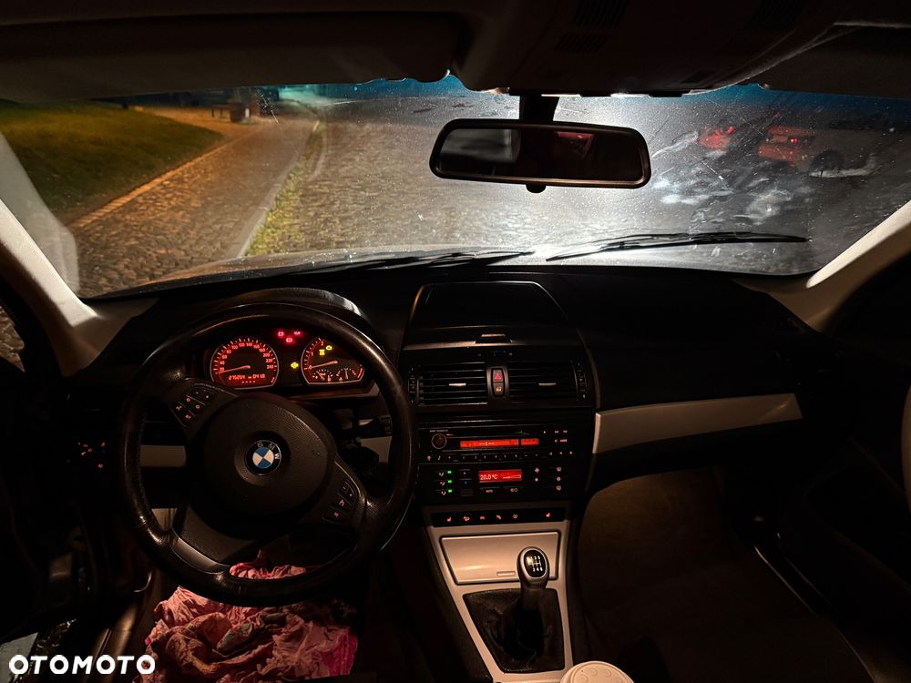 BMW X3 2.0d - 7