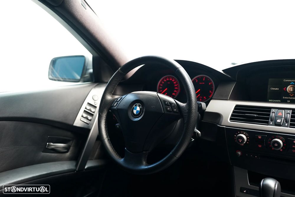 BMW 525 dA Touring - 6