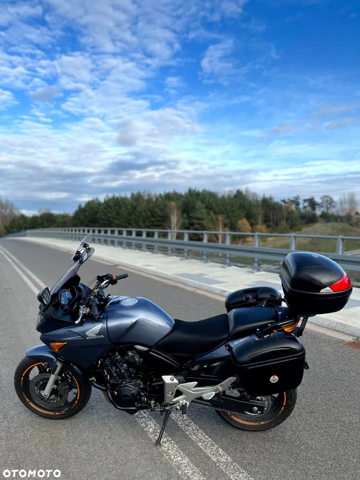 Honda CBF - 7