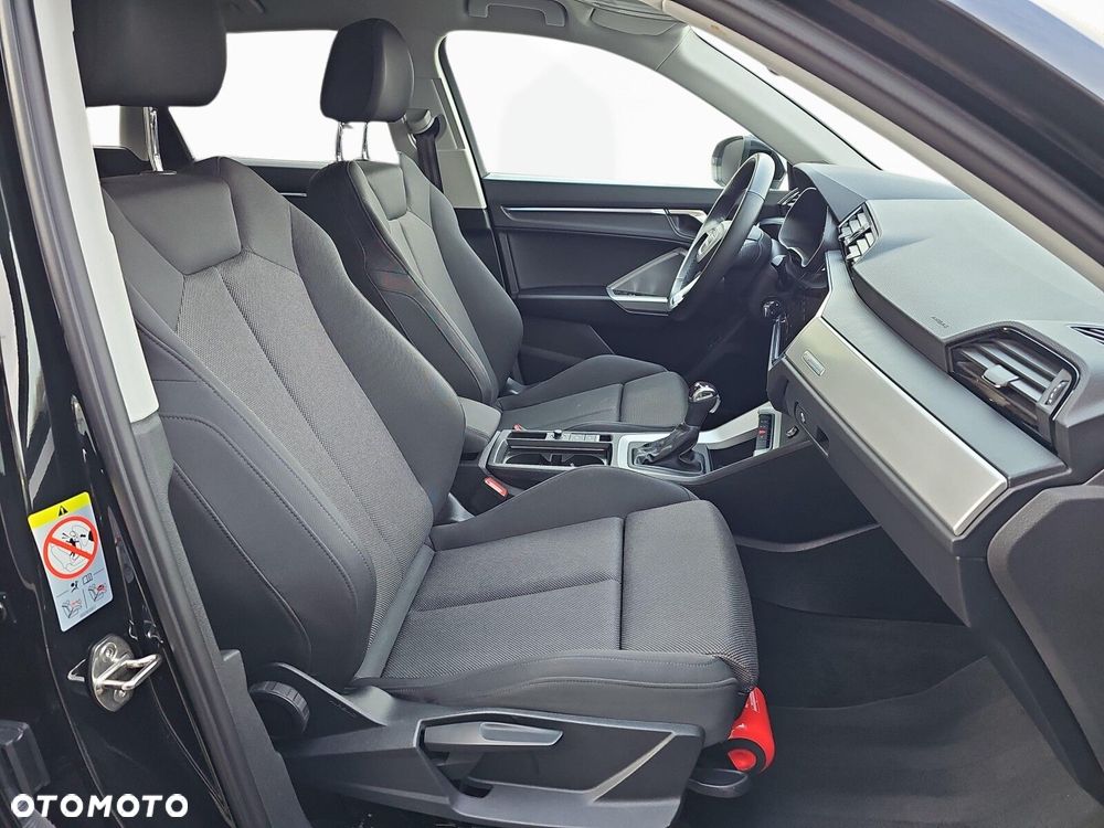 Audi Q3 - 21