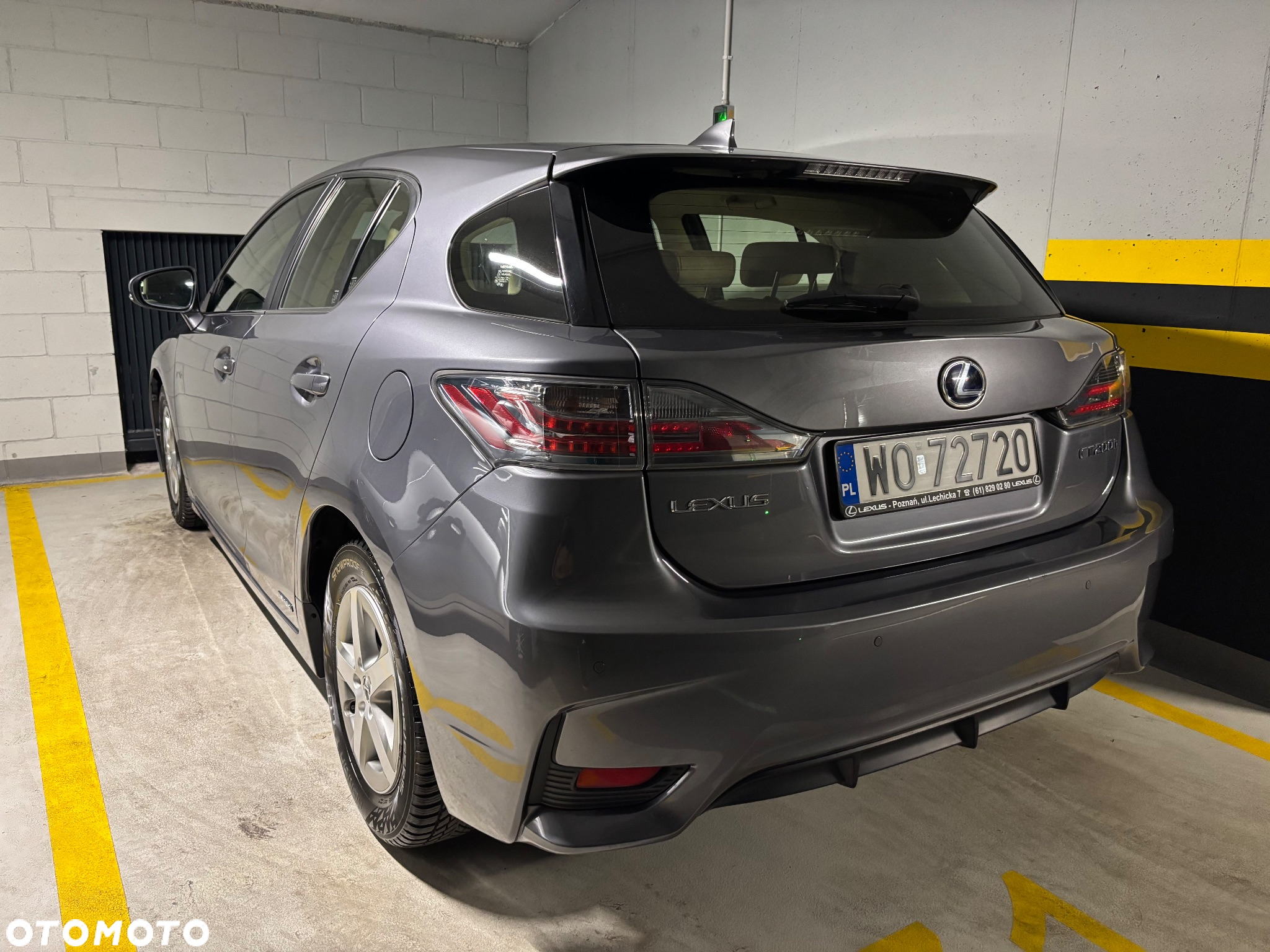 Lexus CT 200h Elite - 8