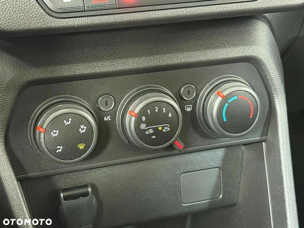 Dacia Sandero - 24