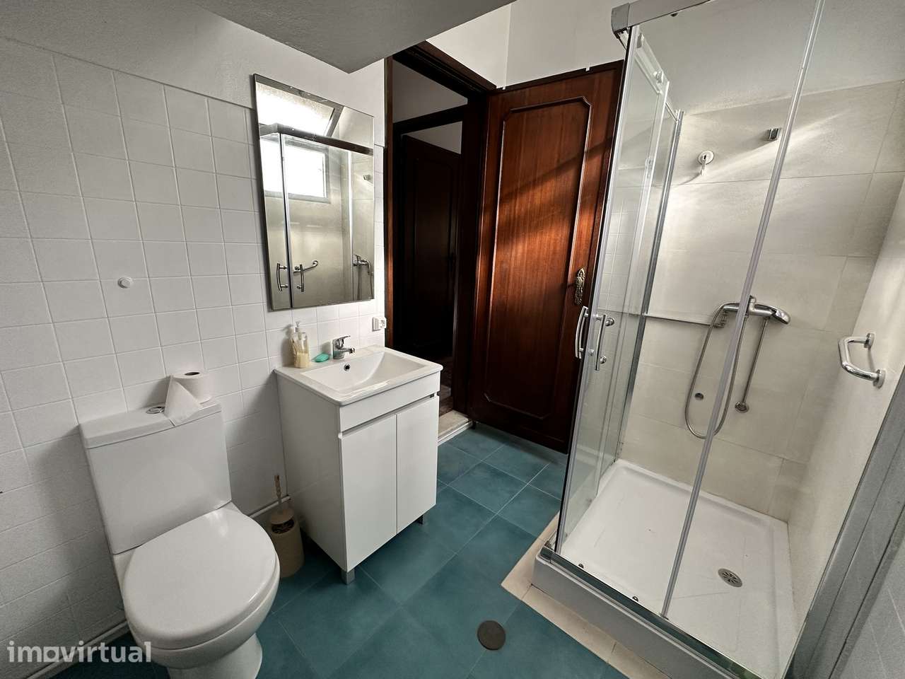 Dois quartos p/ rapazes estudantes, em moradia T3 - prox. Glicínias - Grande imagem: 5/7