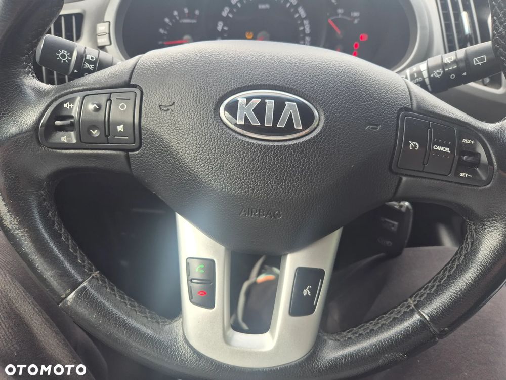 Kia Sportage 1.7 CRDI 2WD Spirit - 16