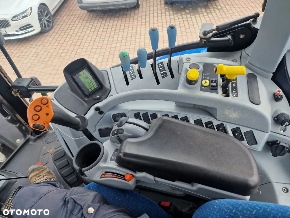New Holland T6050, 130KM, 2009r. - 5