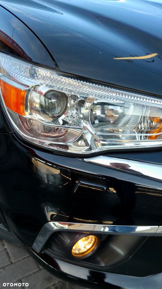 Mitsubishi ASX 2.2 DI-D 4WD Automatik Top - 22