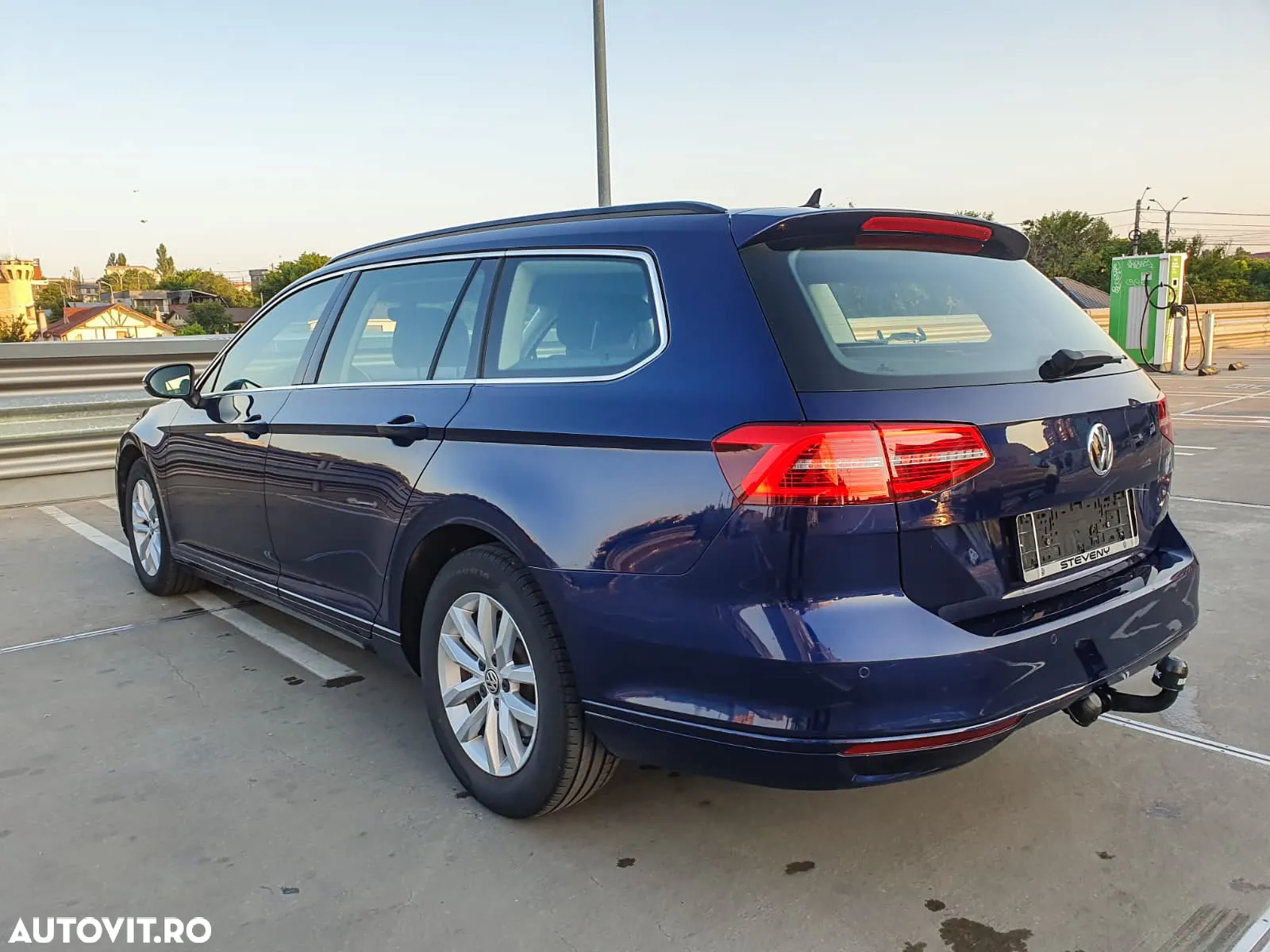 Volkswagen Passat - 5