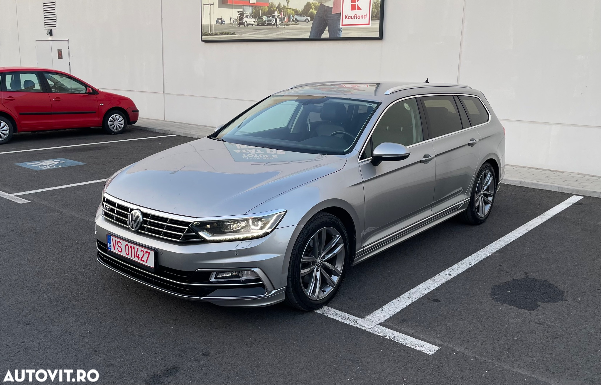 Volkswagen Passat Variant 2.0 TDI DSG R Executive - 2