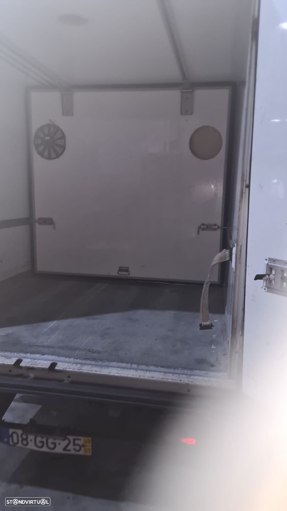 Toyota DYNA - 10