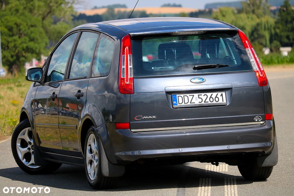 Ford C-MAX 1.8 Titanium - 21