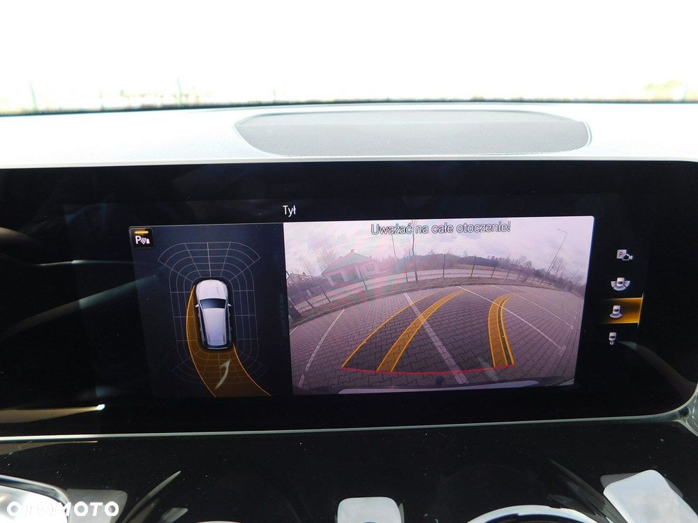 Mercedes-Benz GLB 200 d Progressive 8G-DCT - 11