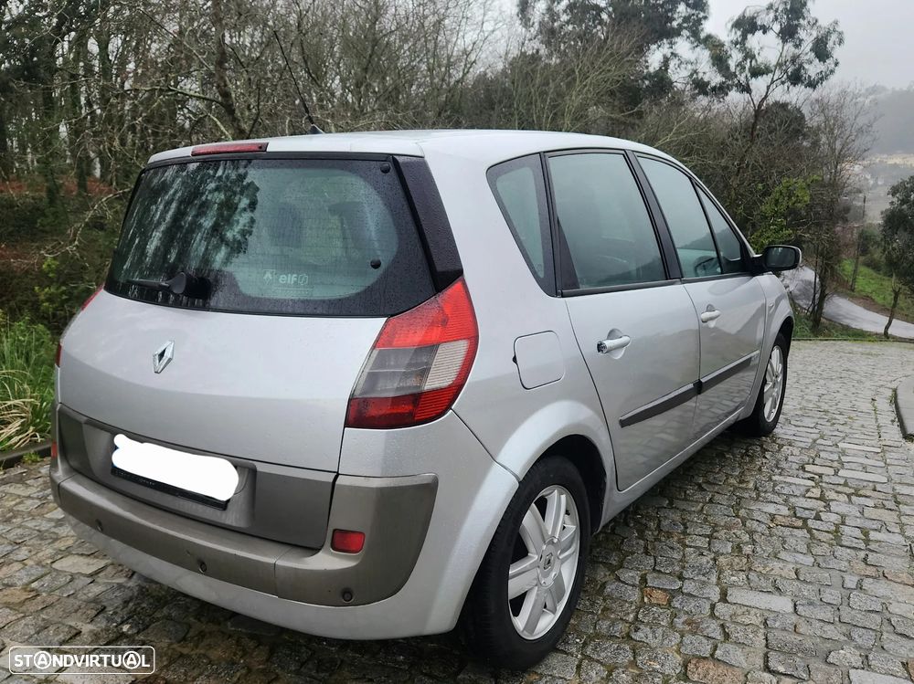 Renault Scénic 1.5 dCi Luxe Privilége - 6