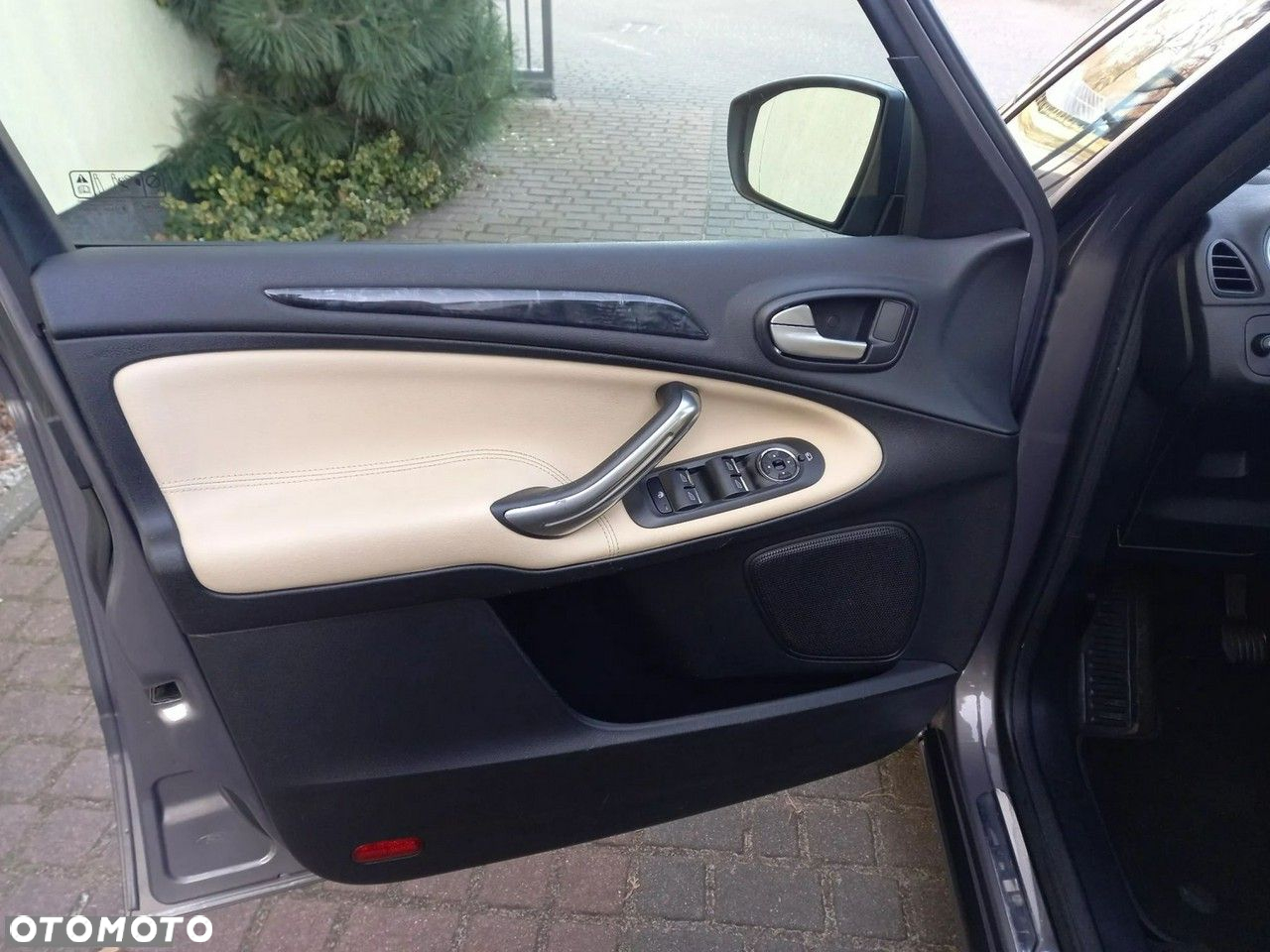 Ford S-Max - 30