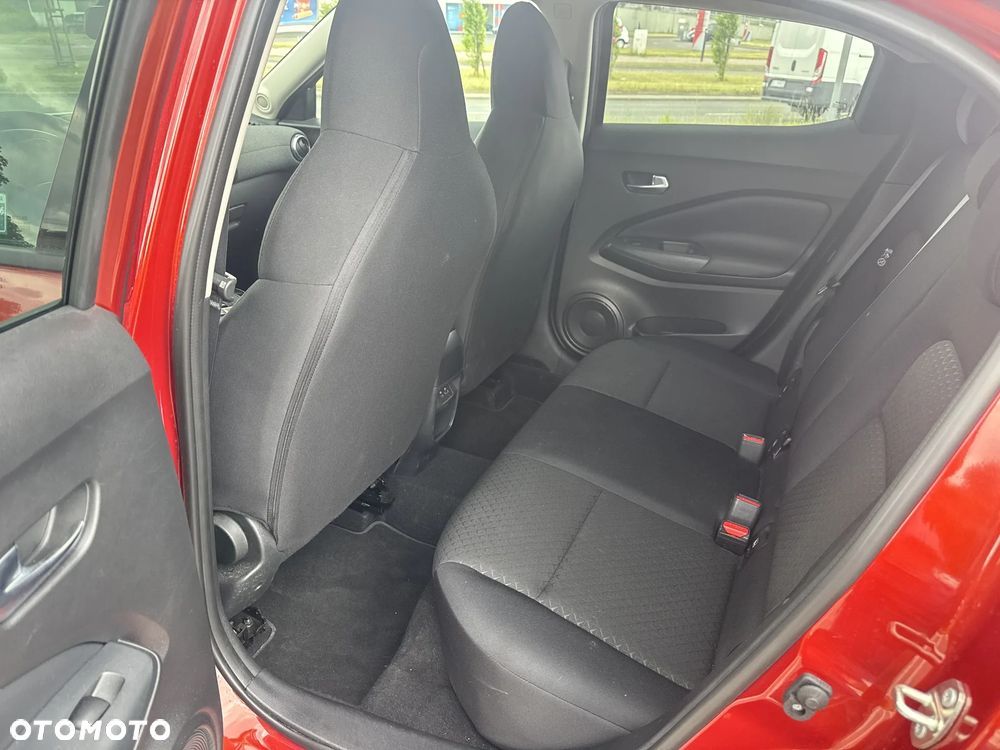 Nissan Juke 1.0 DIG-T Acenta DCT - 16
