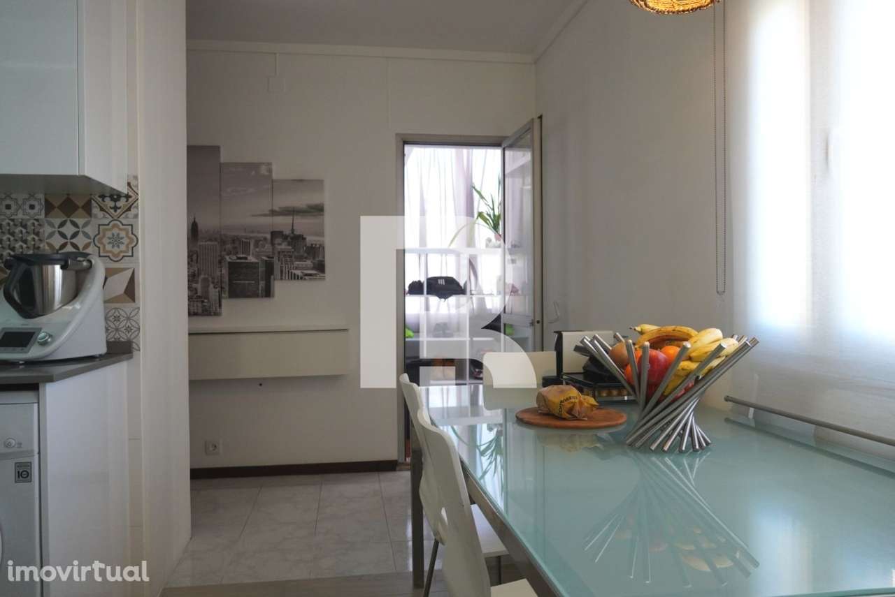 Apartamento T2 em Miraflores, Algés - Grande imagem: 3/31