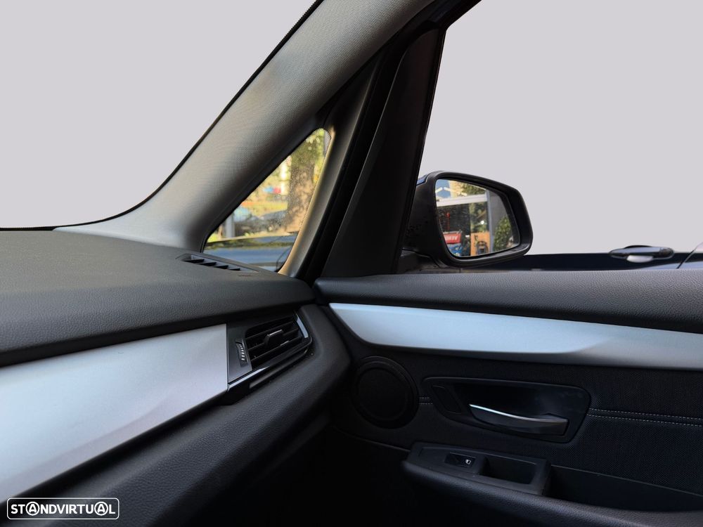 BMW 216 Gran Tourer d Line Sport - 29