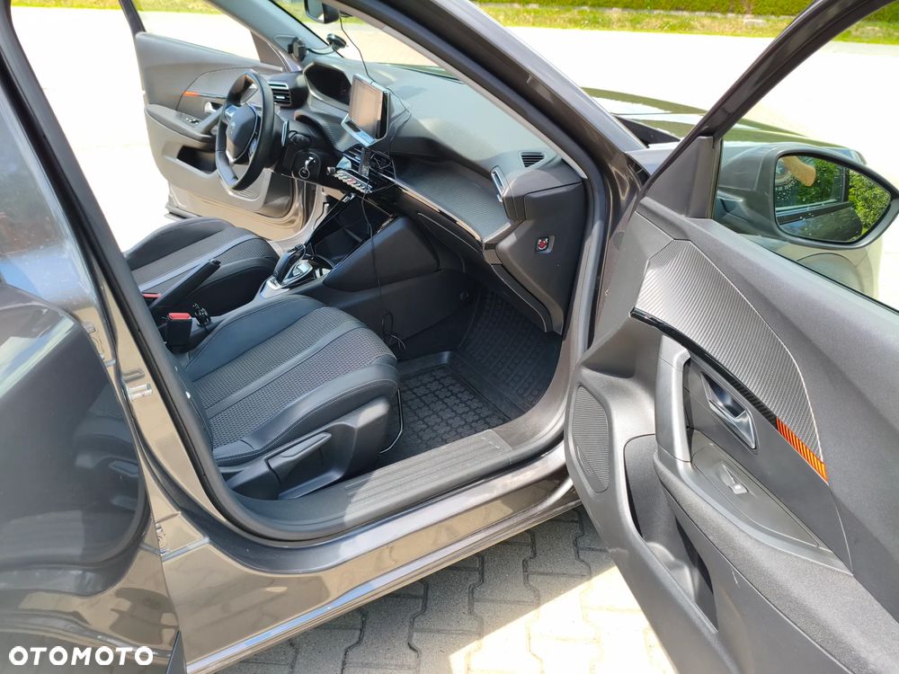 Peugeot 2008 1.5 BlueHDi Allure Pack S&S EAT8 - 10