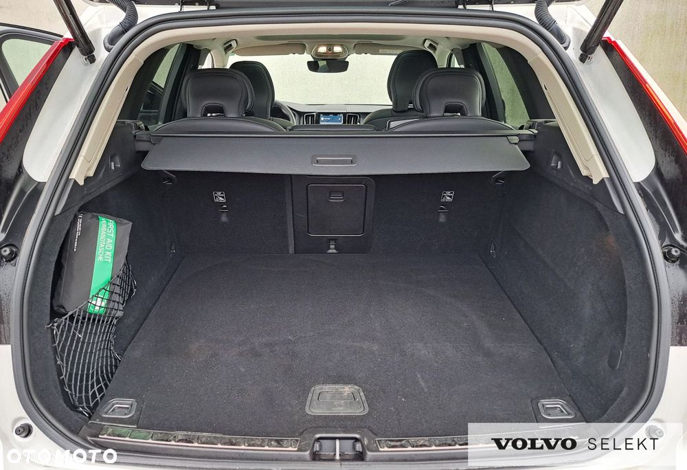 Volvo XC 60 - 31