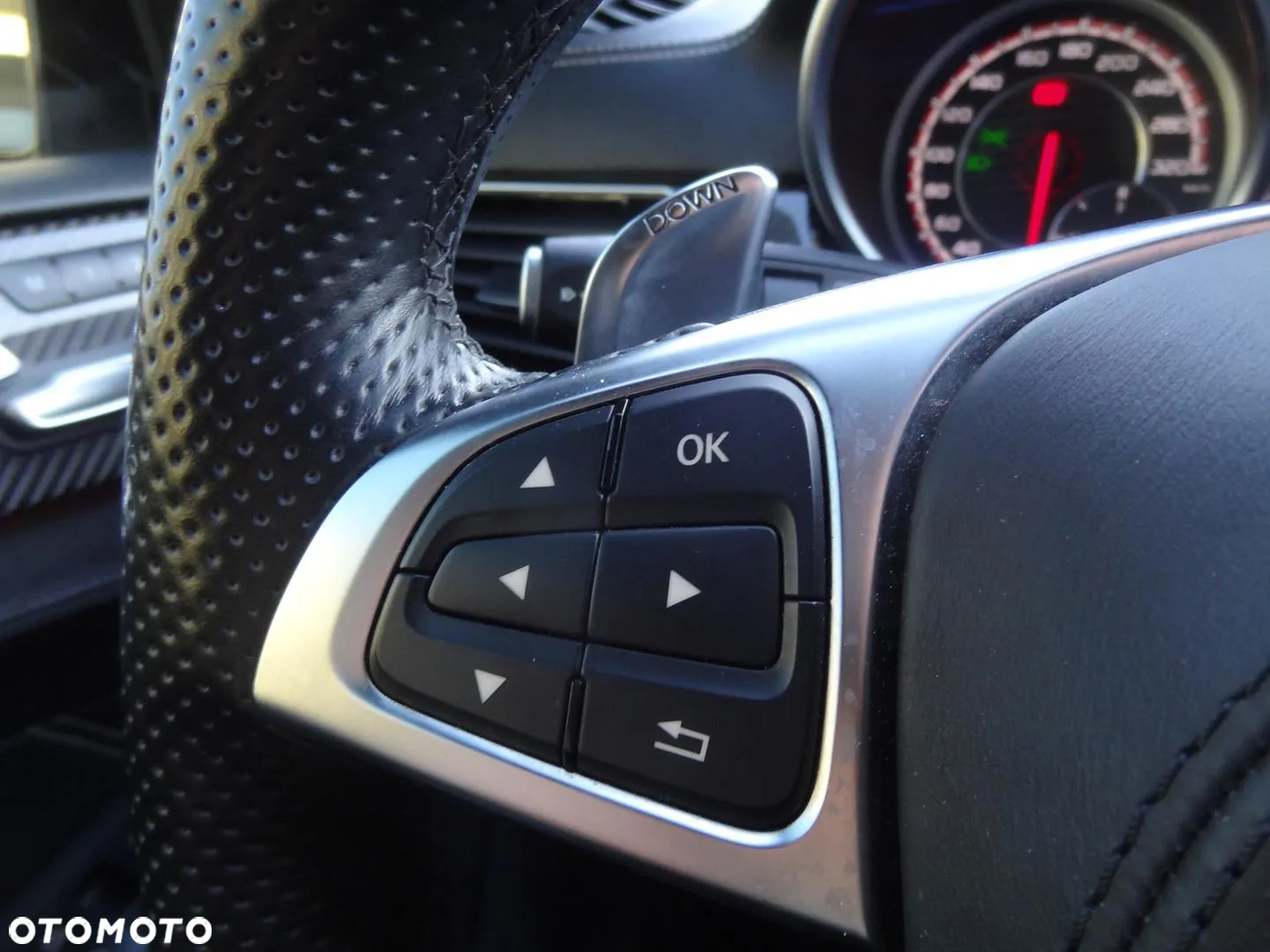 Mercedes-Benz GLS AMG 63 4-Matic - 32