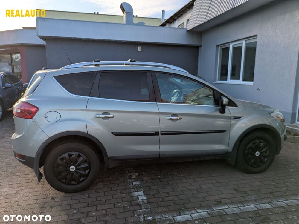 Ford Kuga - 3